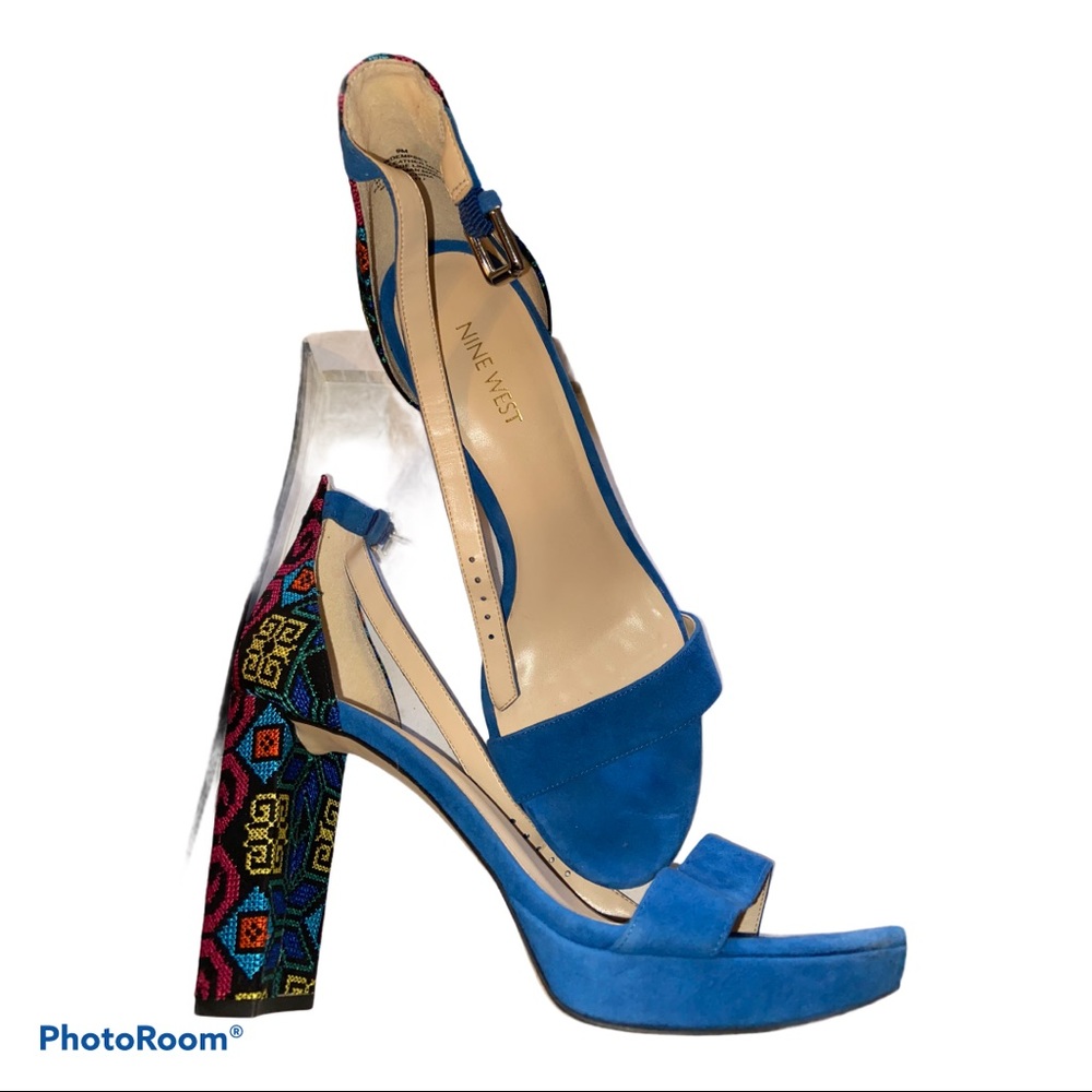 Heels - Picture 3 of 4